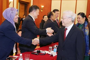 Tổng Bí thư tiếp các trưởng đoàn dự Hội nghị APPF-26