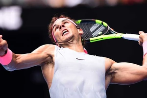 Nadal mất set khi đụng thuốc thử liều cao