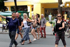 19.000 HDV tự do không mất quyền hành nghề