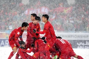 Không khí lạnh ở Trung Quốc ‘đuổi theo’ U-23 Việt Nam