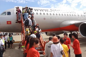 Không chịu nộp phạt, nữ hành khách bị cấm bay 12 tháng