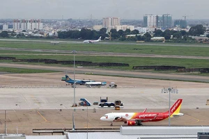 Họp báo Chính phủ ‘nóng’ vấn đề Cai Lậy, TSN, metro...