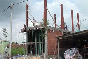 TP.HCM: Đầu nậu hết cửa phân lô, tách thửa tràn lan