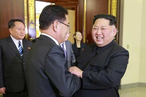 Ông Kim Jong-un vừa ý sau bốn tiếng tiếp đoàn Hàn Quốc