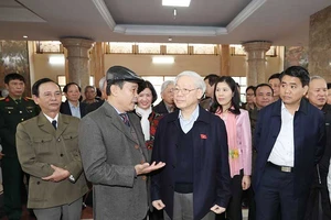 Đến lúc cần có ‘siêu ủy ban’ chống tham nhũng