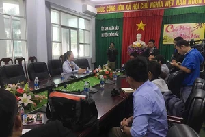 Vụ gần 500 GV sắp mất việc: Chưa phát hiện tiêu cực 