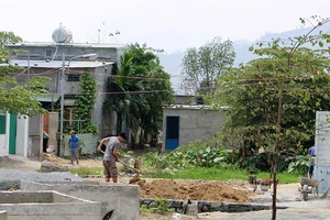 Chuyển công an 72 trường hợp xây dựng không phép