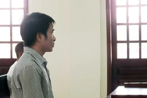 Vụ dùng súng săn bắn người: Nghi lọt tội giết người