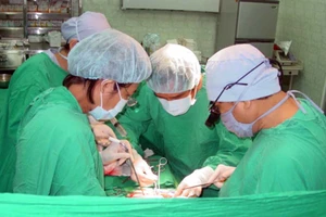 Hiến tạng phải tốn tiền: Ách tắc 10 năm