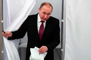 Thách thức chờ đón ông Putin ở nhiệm kỳ mới