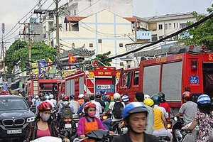 Từ vụ xe cứu hỏa, cần sửa luật về quyền ưu tiên