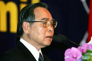 Đưa nguyên Thủ tướng Phan Văn Khải về đất mẹ