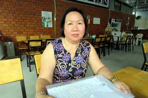 1 người dân kiện Cục THA đòi tiền tỉ