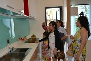 Giá căn hộ không giảm sau vụ cháy Carina