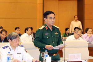 ‘Biển Đông phức tạp, nhiệm vụ cảnh sát biển càng nặng nề’