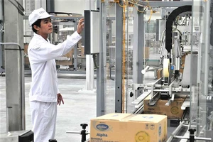 Hai ‘ông lớn’ tiên phong ‘chơi’ mô hình mới