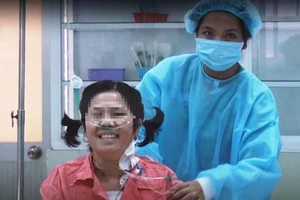 Tặng tim chồng cho người không quen biết