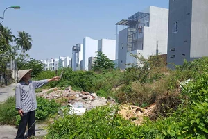 Làm giả hồ sơ nhận tiền, đất tái định cư