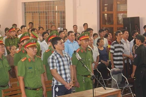 Tử hình kẻ ngáo đá sát hại 2 người