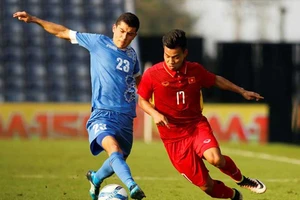 Mạo hiểm cầu thủ U-23 chơi AFF Cup 2018