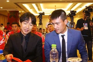 Công Vinh và chiếc ghế quyền bỏ ngỏ