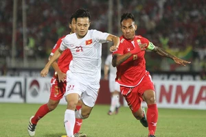 Người thích, người sợ, người gật gù bảo… cân bằng