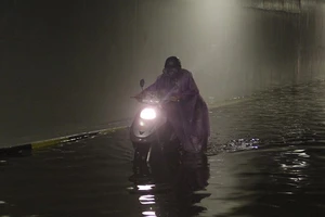 Nhập khẩu máy bơm để ‘cứu’ hầm chui 118 tỉ