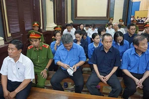 Tòa xử vắng mặt bà Hứa Thị Phấn