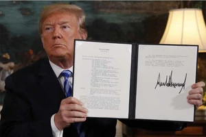 Ông Trump thông qua Iran ‘dằn mặt’ Triều Tiên