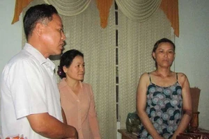 Giám đốc công an: Còng tay bé gái là chưa đúng