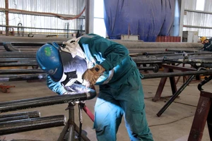 Bị tai nạn, người lao động được hưởng mức trợ cấp thế nào?