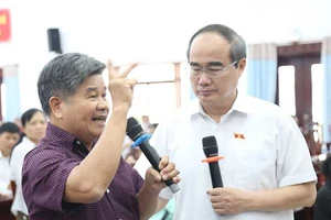 Cử tri TP.HCM đề nghị xử nghiêm sai phạm trong công tác cán bộ