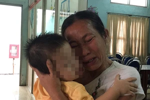 Người mẹ nghiện với trái tim trào dâng tình mẫu tử