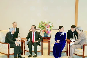 Chủ tịch nước hội kiến nhà vua Nhật