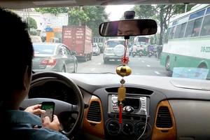 Làm sao để xác định Grab độc quyền?