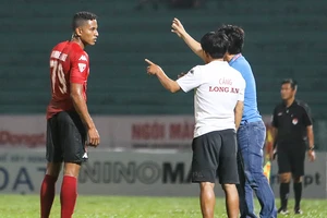 Chiêu trò PR hay có bán độ ở giải hạng Nhất?