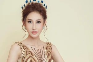 Chuyện đời cô gái mồ côi đi thi hoa hậu châu Á