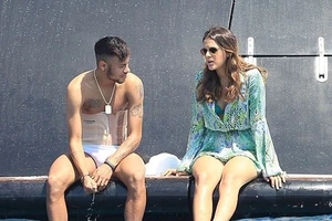 Ồn ào chuyện sex và chức vô địch World Cup