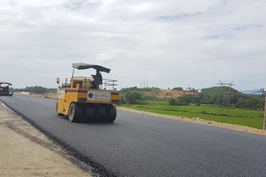 Dân chưa chịu giao mặt bằng làm cao tốc Đà Nẵng - Quảng Ngãi