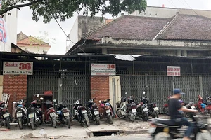 Đấu giá xong, không giao nhà được vì án hủy tới lui