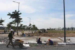 Khánh Hòa tìm cách giao đất vàng cho doanh nghiệp?