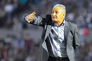 HLV Tite: ‘Brazil chơi ngày càng hay’