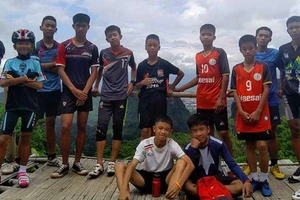 Giải cứu đội bóng nhí Thái Lan