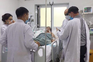 Việt kiều Mỹ sống lại nhờ bác sĩ Việt