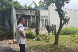 Sự thật vụ ‘bỏ tiền làm đường, bị còng tay’