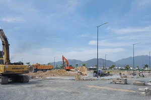 Đừng để đất công thành… đất ông