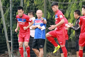 Đội tuyển nam, nữ Việt Nam thử lửa ASIAD