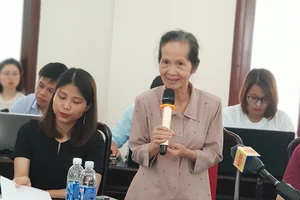 Hàng ngàn cán bộ đi học nước ngoài vẫn... 'dốt'