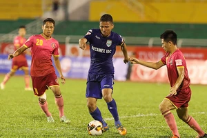 Gánh nặng của Anh Đức!