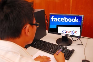 Kiếm 500 tỉ từ Facebook, Google nhưng ‘quên’ thuế